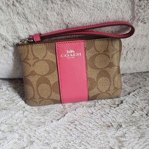 Coach Wristlet Signature Canvas